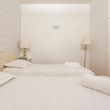 Champs-elysees Lincoln - 2bdr Paris