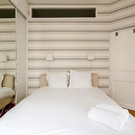 Appart hôtel Champs-élysées Lincoln - 2bdr 4*