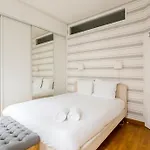 Champs-elysees Lincoln - 2bdr شقة فندقية
