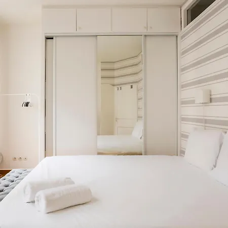 Lägenhetshotell Champs-elysees Lincoln - 2bdr 4*